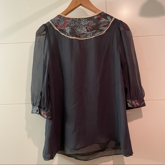 Tsumori Chisato silk top with embroidery and beading, size M - Picture 2 of 7